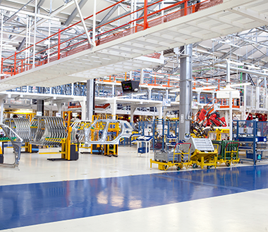 How to choose the best company for cleaning your industrial halls?